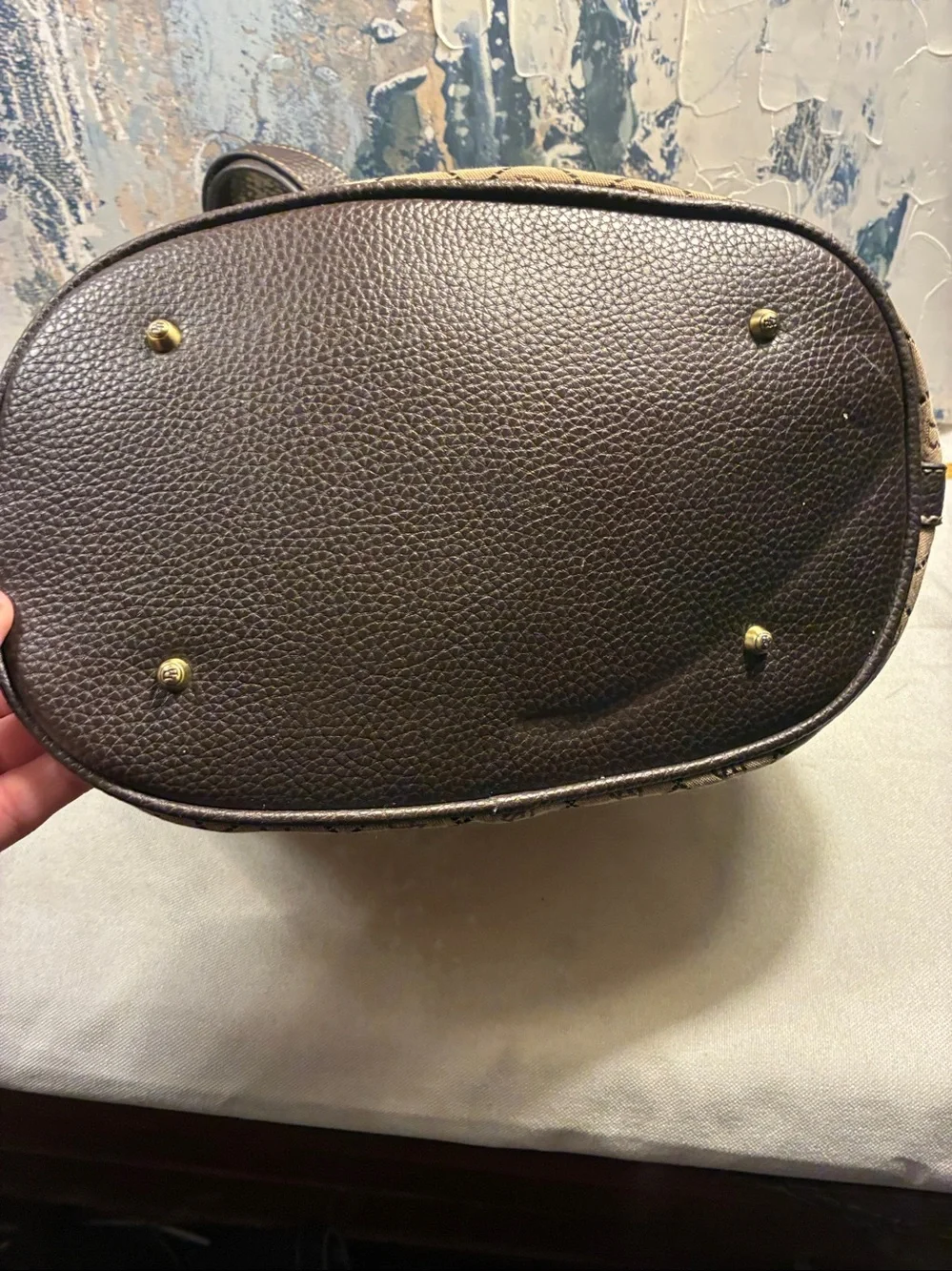 Dooney & Bourke signature db